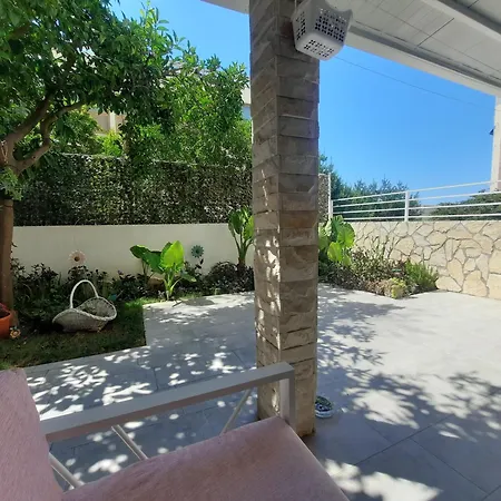 Tiki With Big Terrace * Split