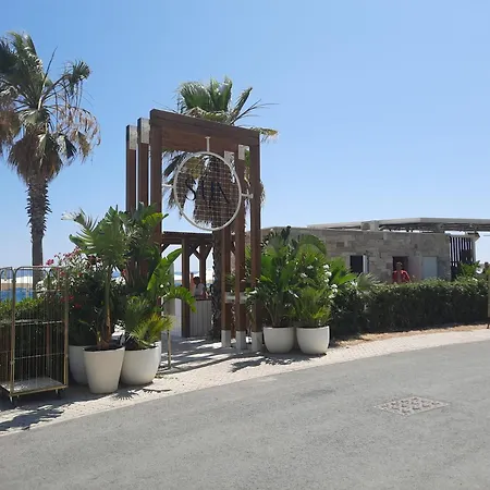 Tiki With A Large Terrace شقة